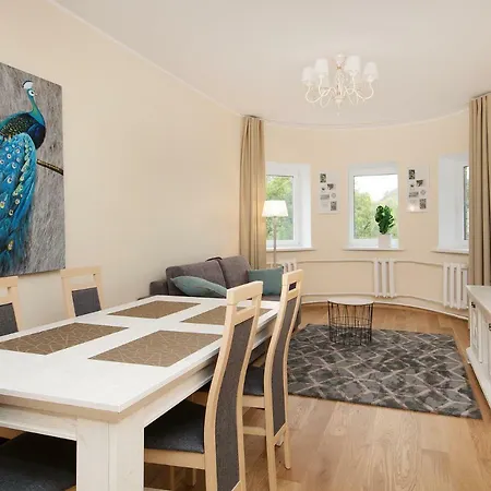 Apartment Cozy&quiet, 5 Floor, 800 Meters From Harbour Tallinn